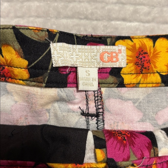 Gianni Bini Black Floral Mini Skirt with Yellow & Pink Flowers - Picture 3 of 7